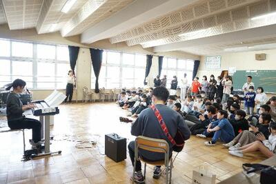 ニシトミバンド